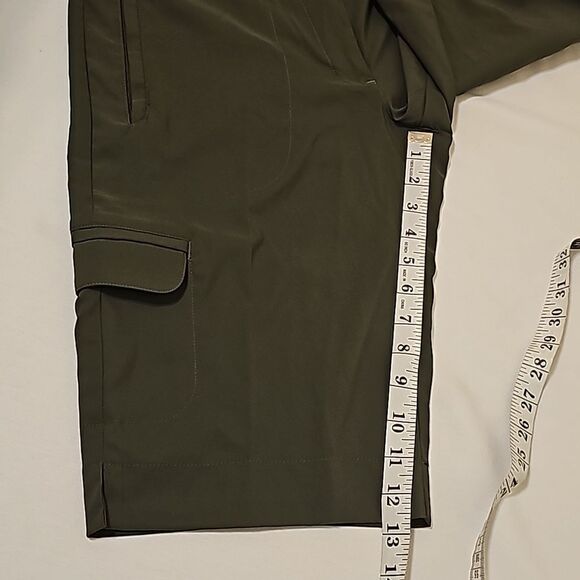 NikeGolf Dri-Fit Tour Performance Capri Pants Women’s size 6 - Picture 4 of 9